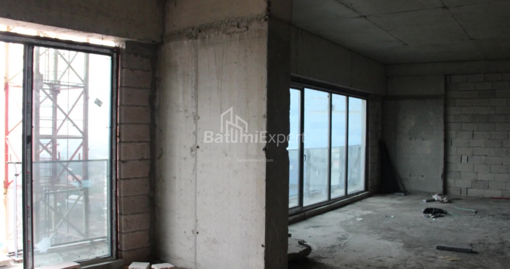 公寓 89.38 平方米的公寓 - 莱赫和玛丽亚·卡钦斯基, Batumi, 佐治亚州。