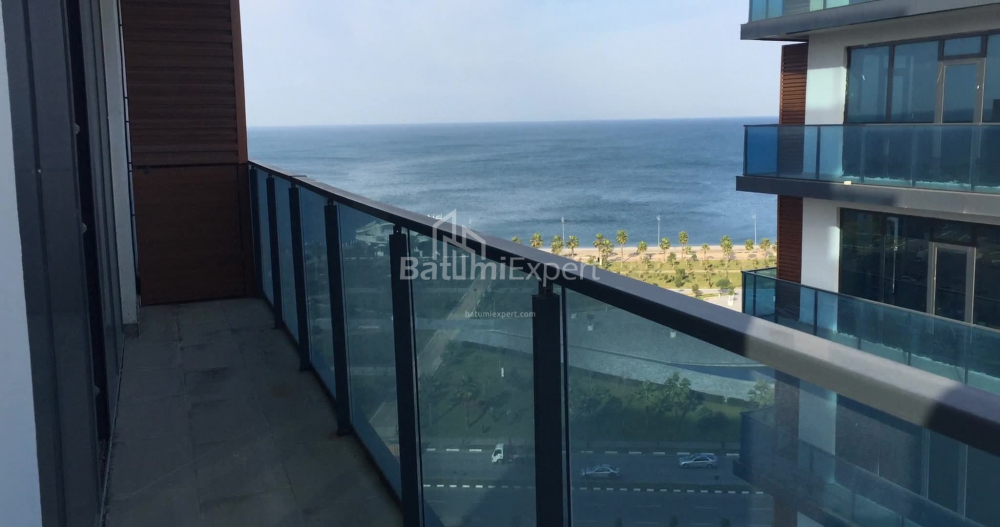 公寓 50.65 平方米的公寓 - 莱赫和玛丽亚·卡钦斯基, Batumi, 佐治亚州。