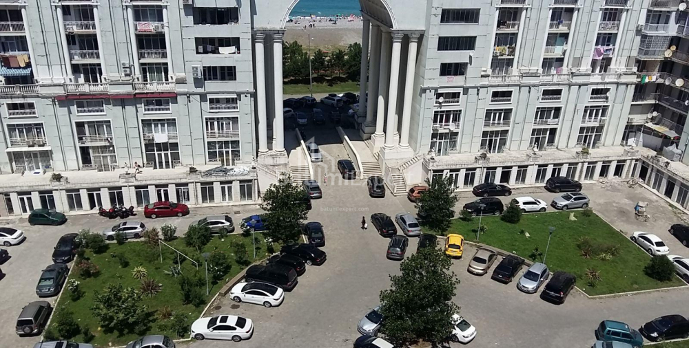 公寓 130 平方米的公寓 - 治安官 Khimshiashvili, Batumi, 佐治亚州。