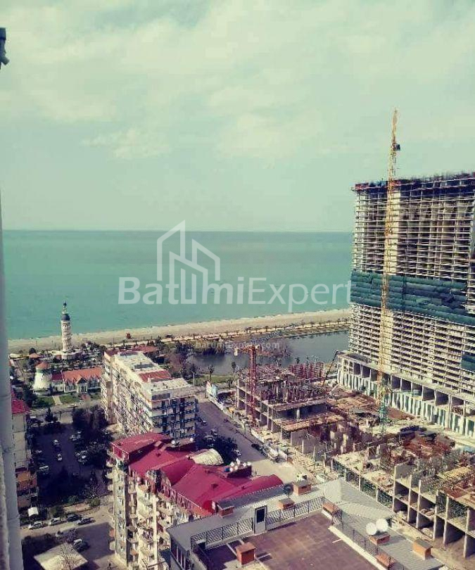 公寓 64 平方米的公寓 - 尼科·皮罗斯马尼, Batumi, 佐治亚州。