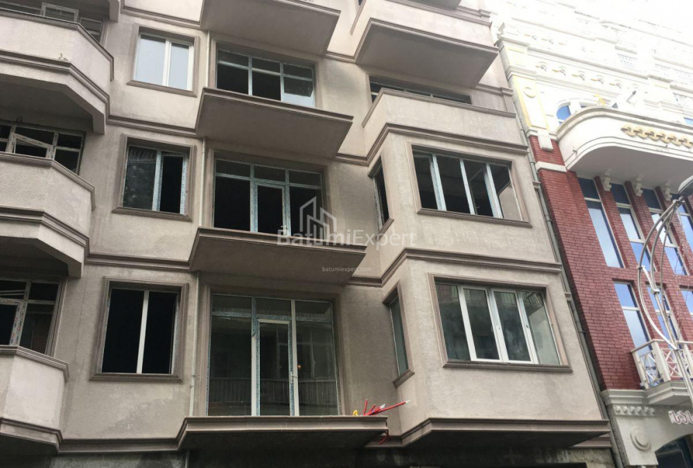 公寓 78 平方米的公寓 - 尤里耶夫斯卡娅, Batumi, 佐治亚州。