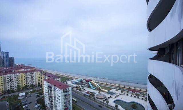 公寓 28 平方米的公寓 - 优素福·科巴拉泽, Batumi, 佐治亚州。