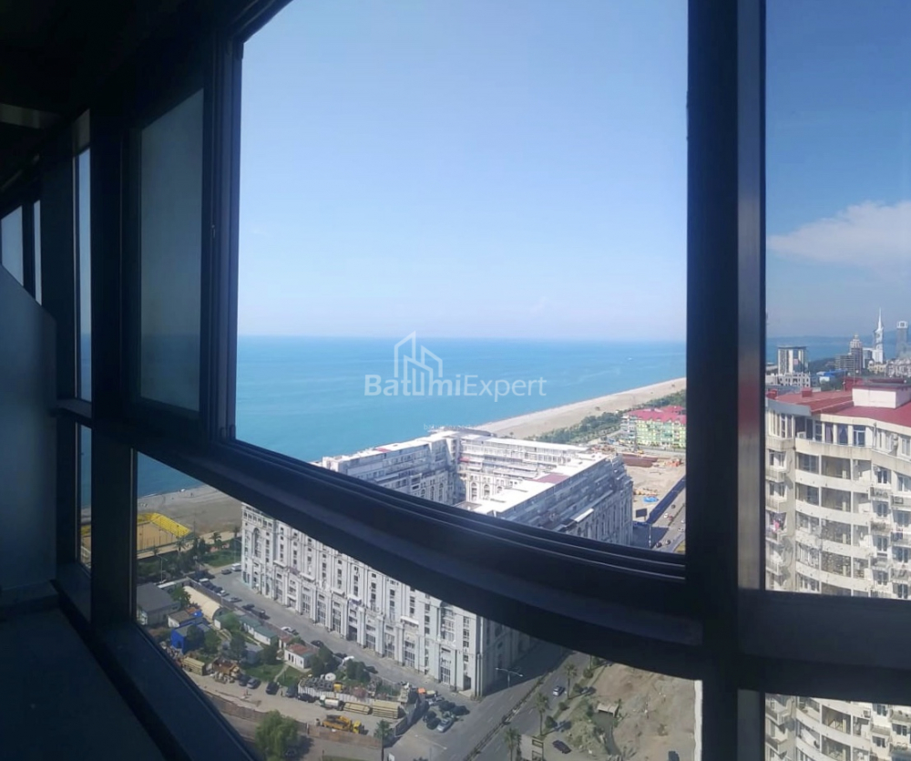 公寓 30 平方米的公寓 - 治安官 Khimshiashvili, Batumi, 佐治亚州。