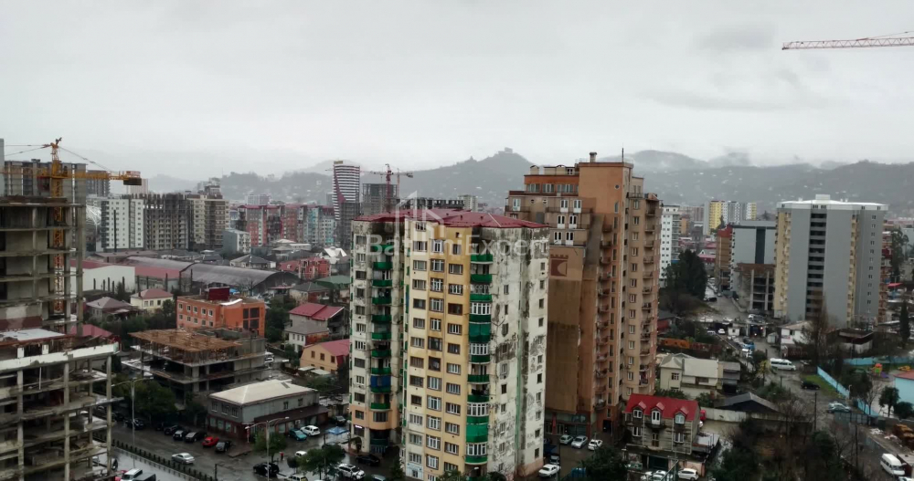 公寓 66.8 平方米的公寓 - 优素福·科巴拉泽, Batumi, 佐治亚州。