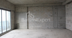 公寓 2-комн 75.9 m² - 莱赫和玛丽亚·卡钦斯基, Batumi
