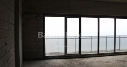 公寓 2-комн 75.9 m² - 莱赫和玛丽亚·卡钦斯基, Batumi