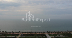 公寓 75.86 平方米的公寓 - 莱赫和玛丽亚·卡钦斯基, Batumi, 佐治亚州。