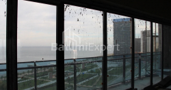 公寓 172.82 平方米的公寓 - 莱赫和玛丽亚·卡钦斯基, Batumi, 佐治亚州。