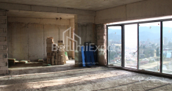 公寓 2-комн 89.4 m² - 莱赫和玛丽亚·卡钦斯基, Batumi