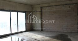 公寓 2-комн 63.4 m² - 莱赫和玛丽亚·卡钦斯基, Batumi