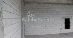 公寓 75.86 平方米的公寓 - 莱赫和玛丽亚·卡钦斯基, Batumi, 佐治亚州。