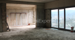 公寓 89.51 平方米的公寓 - 莱赫和玛丽亚·卡钦斯基, Batumi, 佐治亚州。