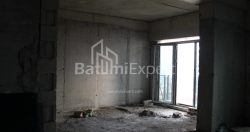 公寓 89.51 平方米的公寓 - 莱赫和玛丽亚·卡钦斯基, Batumi, 佐治亚州。