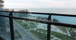 公寓 173.74 平方米的公寓 - 莱赫和玛丽亚·卡钦斯基, Batumi, 佐治亚州。