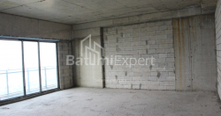 公寓 2-комн 76.1 m² - 莱赫和玛丽亚·卡钦斯基, Batumi