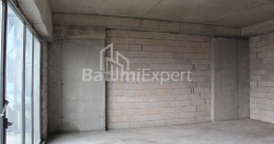 公寓 2-комн 63.7 m² - 莱赫和玛丽亚·卡钦斯基, Batumi