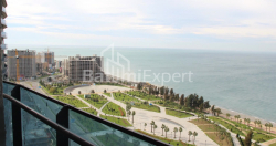 公寓 2-комн 76.1 m² - 莱赫和玛丽亚·卡钦斯基, Batumi