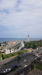 公寓 33 平方米的公寓 - 治安官 Khimshiashvili, Batumi, 佐治亚州。