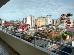 公寓 72 平方米的公寓 - 佩特拉梅利什维利, Batumi, 佐治亚州。