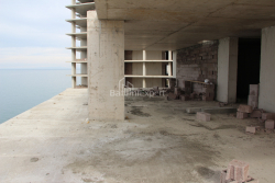 公寓 125.44 平方米的公寓 - 莱赫和玛丽亚·卡钦斯基, Batumi, 佐治亚州。