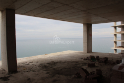 公寓 125.44 平方米的公寓 - 莱赫和玛丽亚·卡钦斯基, Batumi, 佐治亚州。