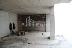 公寓 63.03 平方米的公寓 - 莱赫和玛丽亚·卡钦斯基, Batumi, 佐治亚州。