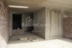 公寓 38.54 平方米的公寓 - 莱赫和玛丽亚·卡钦斯基, Batumi, 佐治亚州。