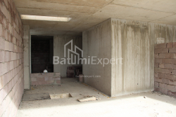 公寓 38.54 平方米的公寓 - 莱赫和玛丽亚·卡钦斯基, Batumi, 佐治亚州。