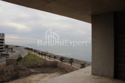 公寓 43.75 平方米的公寓 - 莱赫和玛丽亚·卡钦斯基, Batumi, 佐治亚州。