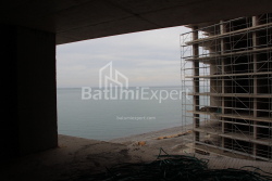 公寓 43.75 平方米的公寓 - 莱赫和玛丽亚·卡钦斯基, Batumi, 佐治亚州。
