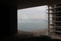 公寓 43.75 平方米的公寓 - 莱赫和玛丽亚·卡钦斯基, Batumi, 佐治亚州。