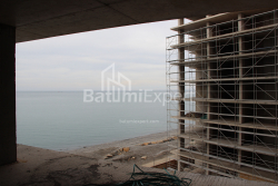 公寓 43.75 平方米的公寓 - 莱赫和玛丽亚·卡钦斯基, Batumi, 佐治亚州。