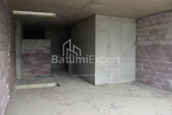 公寓 38.54 平方米的公寓 - 莱赫和玛丽亚·卡钦斯基, Batumi, 佐治亚州。
