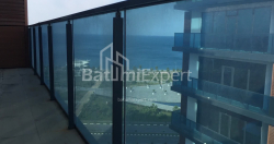 公寓 50.65 平方米的公寓 - 莱赫和玛丽亚·卡钦斯基, Batumi, 佐治亚州。