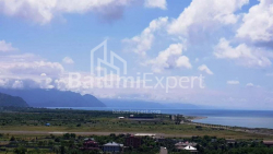 公寓 29.3 平方米的公寓 - 莱赫和玛丽亚·卡钦斯基, Batumi, 佐治亚州。