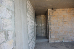 在建目标房产 70.5 平方米的公寓 - 莱赫和玛丽亚·卡钦斯基, Batumi, 佐治亚州。