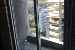 在建目标房产 70.5 平方米的公寓 - 莱赫和玛丽亚·卡钦斯基, Batumi, 佐治亚州。