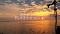公寓 33.2 平方米的公寓 - 莱赫和玛丽亚·卡钦斯基, Batumi, 佐治亚州。