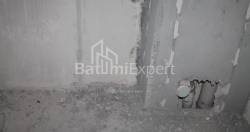 公寓 74.8 平方米的公寓 - 莱赫和玛丽亚·卡钦斯基, Batumi, 佐治亚州。