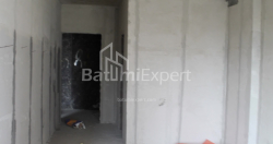 公寓 35.2 平方米的公寓 - 莱赫和玛丽亚·卡钦斯基, Batumi, 佐治亚州。