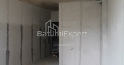 公寓 35.2 平方米的公寓 - 莱赫和玛丽亚·卡钦斯基, Batumi, 佐治亚州。