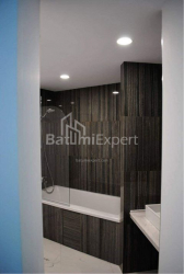 公寓 3-комн 110 m² - 鲁斯塔韦利, Batumi