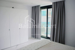 公寓 3-комн 110 m² - 鲁斯塔韦利, Batumi
