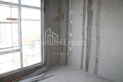 在建目标房产 55.8 平方米的公寓 - 莱赫和玛丽亚·卡钦斯基, Batumi, 佐治亚州。