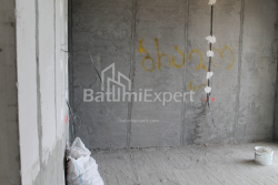 在建目标房产 55.8 平方米的公寓 - 莱赫和玛丽亚·卡钦斯基, Batumi, 佐治亚州。