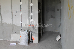 在建目标房产 55.8 平方米的公寓 - 莱赫和玛丽亚·卡钦斯基, Batumi, 佐治亚州。