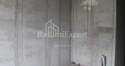 在建目标房产 35.1 平方米的公寓 - 莱赫和玛丽亚·卡钦斯基, Batumi, 佐治亚州。
