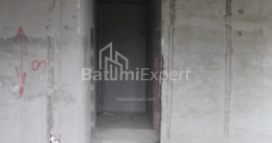 在建目标房产 55.7 平方米的公寓 - 莱赫和玛丽亚·卡钦斯基, Batumi, 佐治亚州。