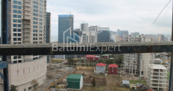 在建目标房产 28.1 平方米的公寓 - 莱赫和玛丽亚·卡钦斯基, Batumi, 佐治亚州。