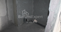 在建目标房产 55.8 平方米的公寓 - 莱赫和玛丽亚·卡钦斯基, Batumi, 佐治亚州。